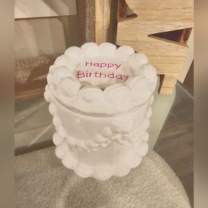Goodies, Happy Birthday Cake Candle - Freshly Baked Birthday Cake Scent. - White